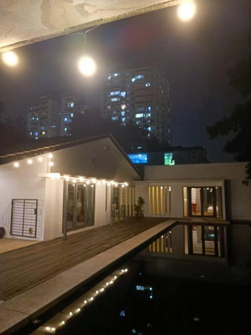 Secret Garden Pj Pool Villa Petaling Jaya Exterior foto