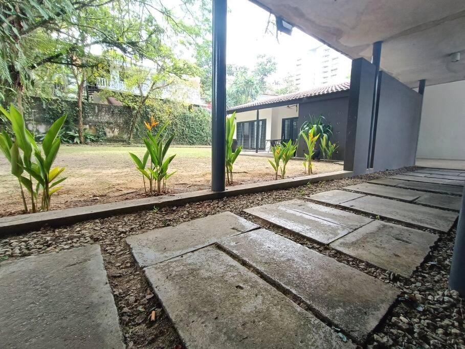 Secret Garden Pj Pool Villa Petaling Jaya Exterior foto