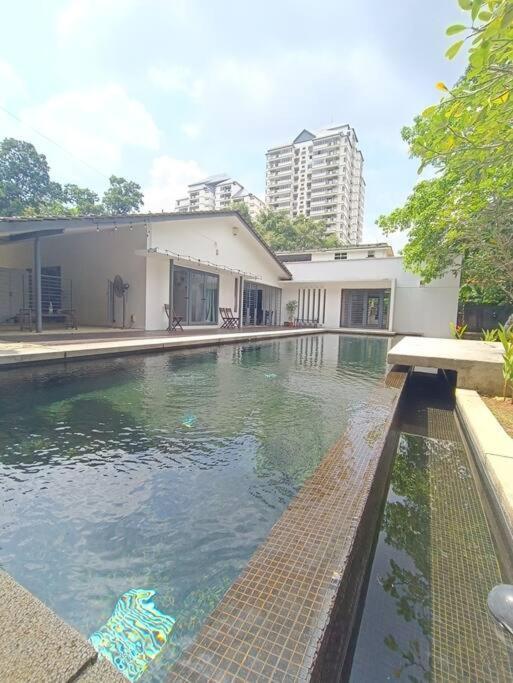 Secret Garden Pj Pool Villa Petaling Jaya Exterior foto